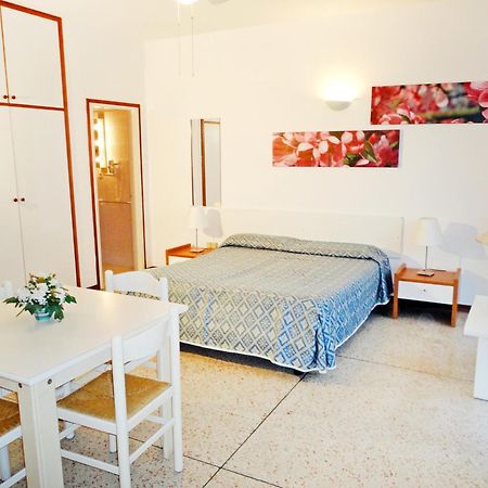Yachting Residence Lignano Sabbiadoro Ruang foto