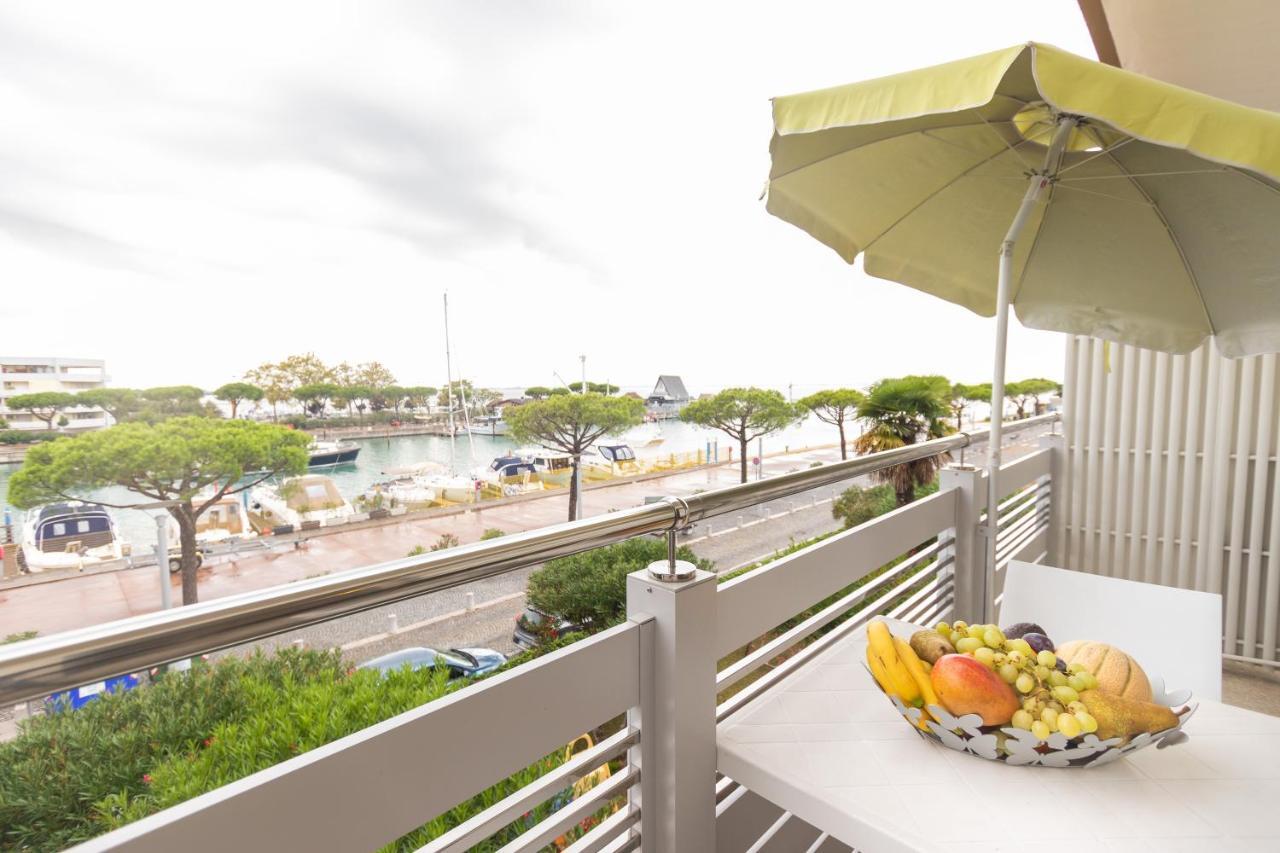 Yachting Residence Lignano Sabbiadoro Bagian luar foto
