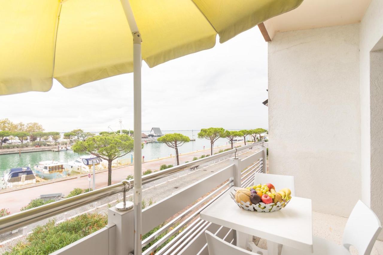 Yachting Residence Lignano Sabbiadoro Bagian luar foto